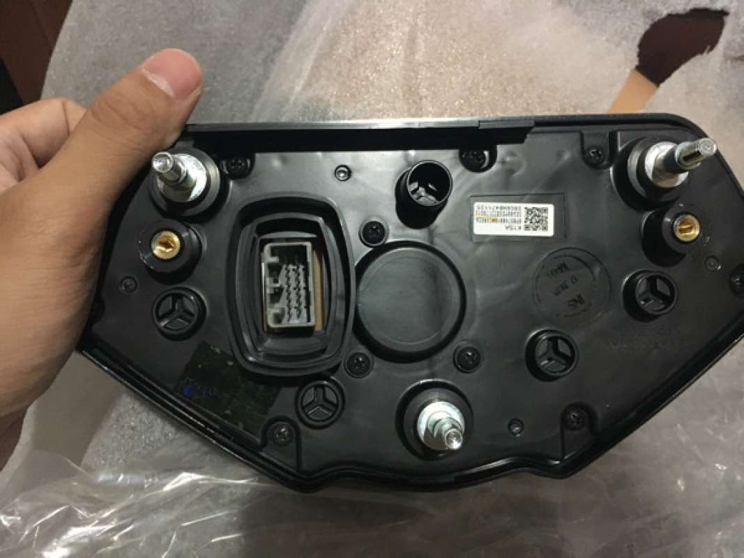 Kilometer cb150r deals