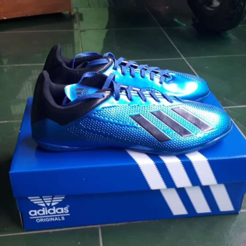 Adidas samba kw biru shop