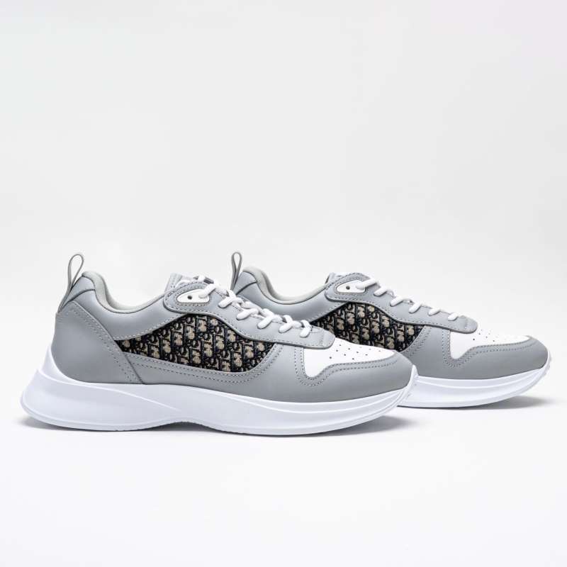 B25 Runner Sneaker Black Smooth Calfskin and Dior Oblique Jacquard