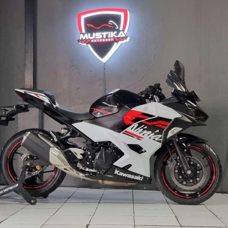 Ninja 250 deals bs6 2020