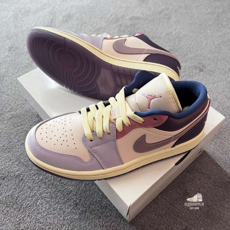 AIR JORDAN 1 LOW PASTEL PURPLE 100 AUTHENTIC