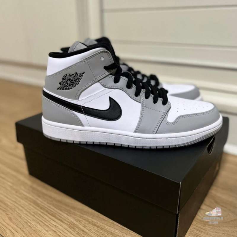 Jual Air Jordan 1 Mid Light Smoke Grey Original Model Terlengkap Harga Murah Desember 2024
