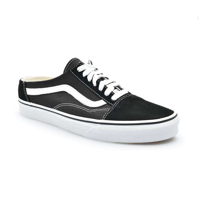 Vans outlet store semarang