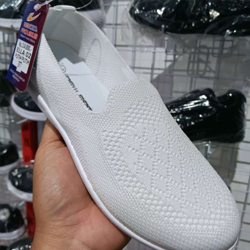 Jual New Era Sepatu Slip On Wanita Putih Polos Ella 02 di Seller