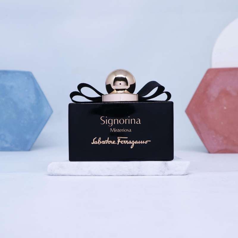Harga parfum signorina salvatore ferragamo online
