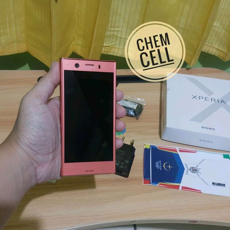 spek sony xperia xz1 compact