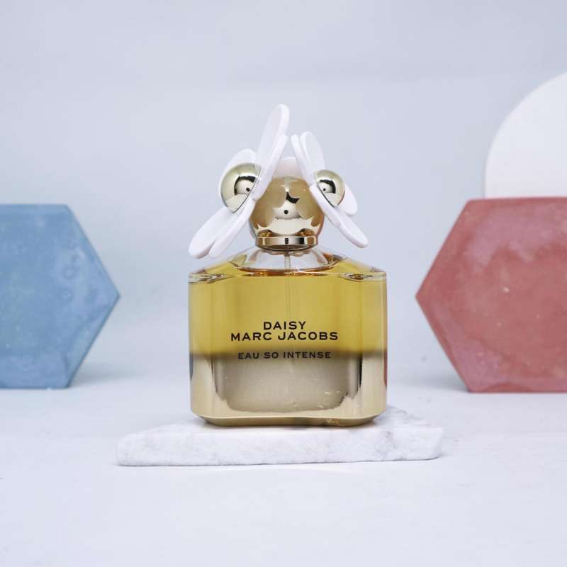 Promo Marc Jacobs Daisy Eau So Intense Woman 100 ML Diskon 13 di