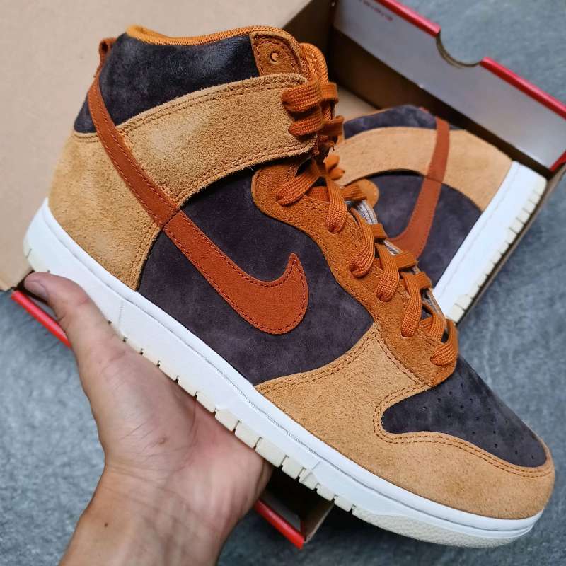 dark russet dunk high