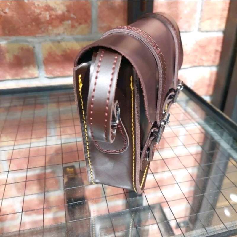 Dr martens tas 2025 sale