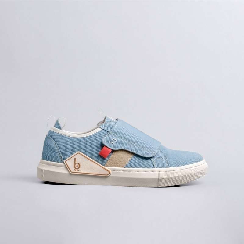 Jual Sepatu Pria Pijakbumi Tiga 3in1 Slip-on Sneakers - Cerulean Single  Flap Di Seller Pijak Bumi - Sukapura, Kota Bandung | Blibli