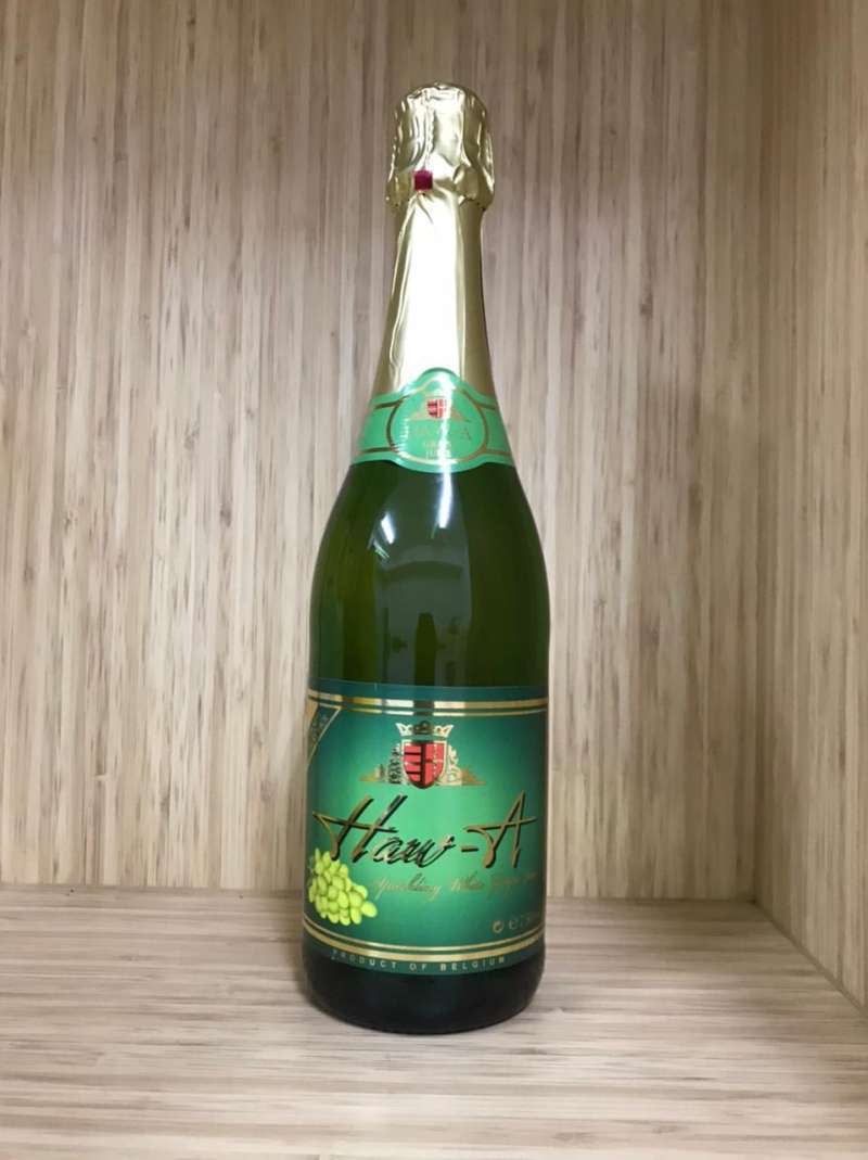 Jual HawA Sparkling White Grape Juice 750ml di Seller Hokky Fruit