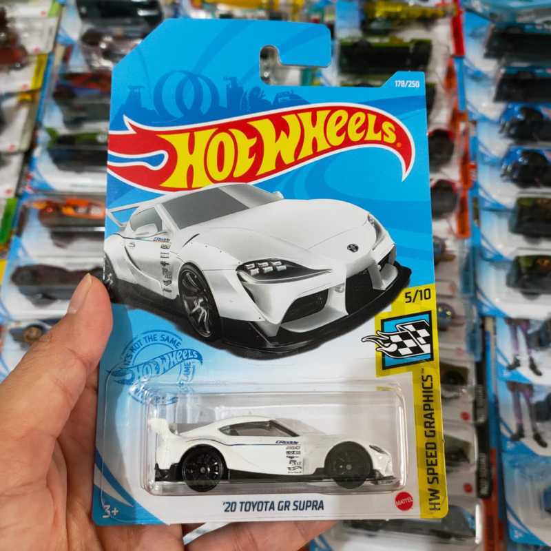 Hot Wheels Premium 2021 Toyota GR Supra GReddy &ndash; Serie Car Culture Slide Street (Scala 1:64)