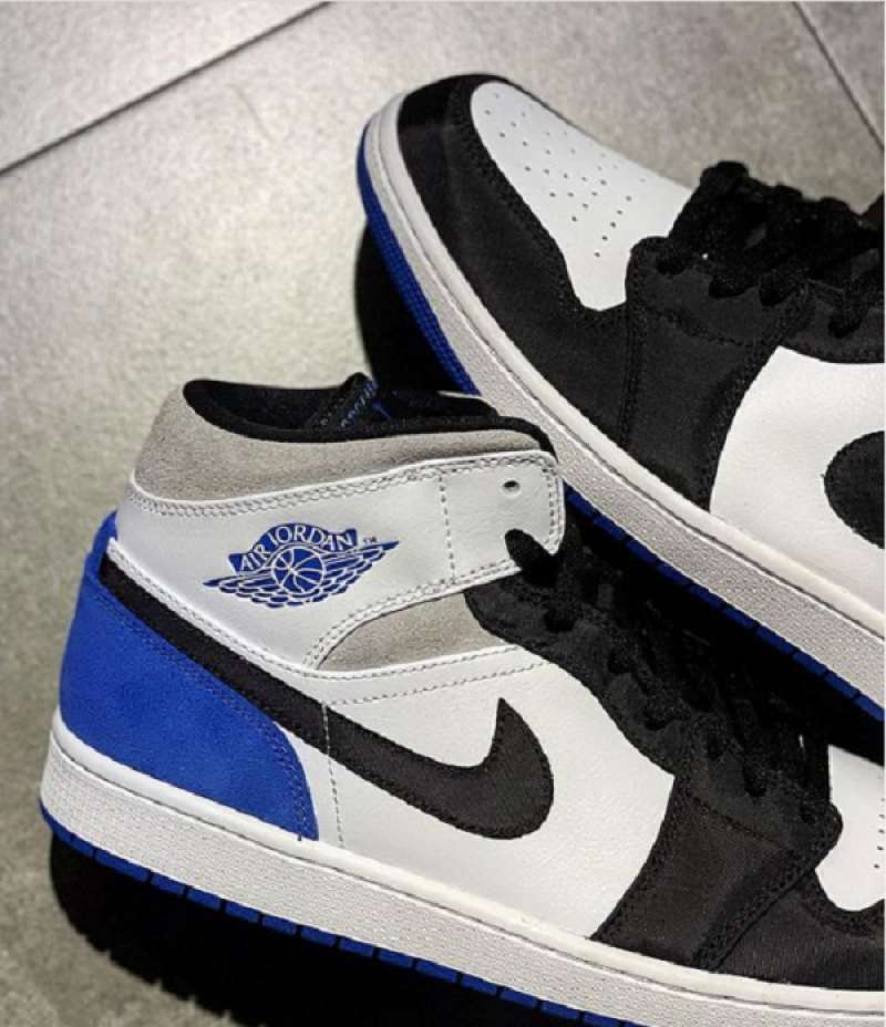 aj1 mid union blue
