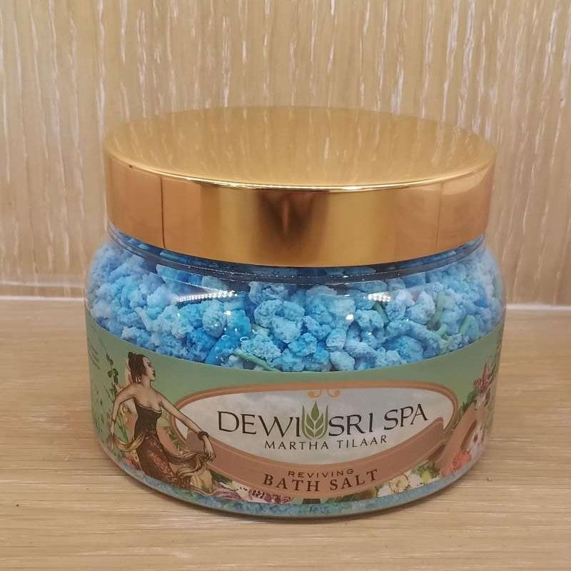 Jual DEWI SRI SPA REVIVING BATH SALT di Seller Rarsyahbeautystore ...