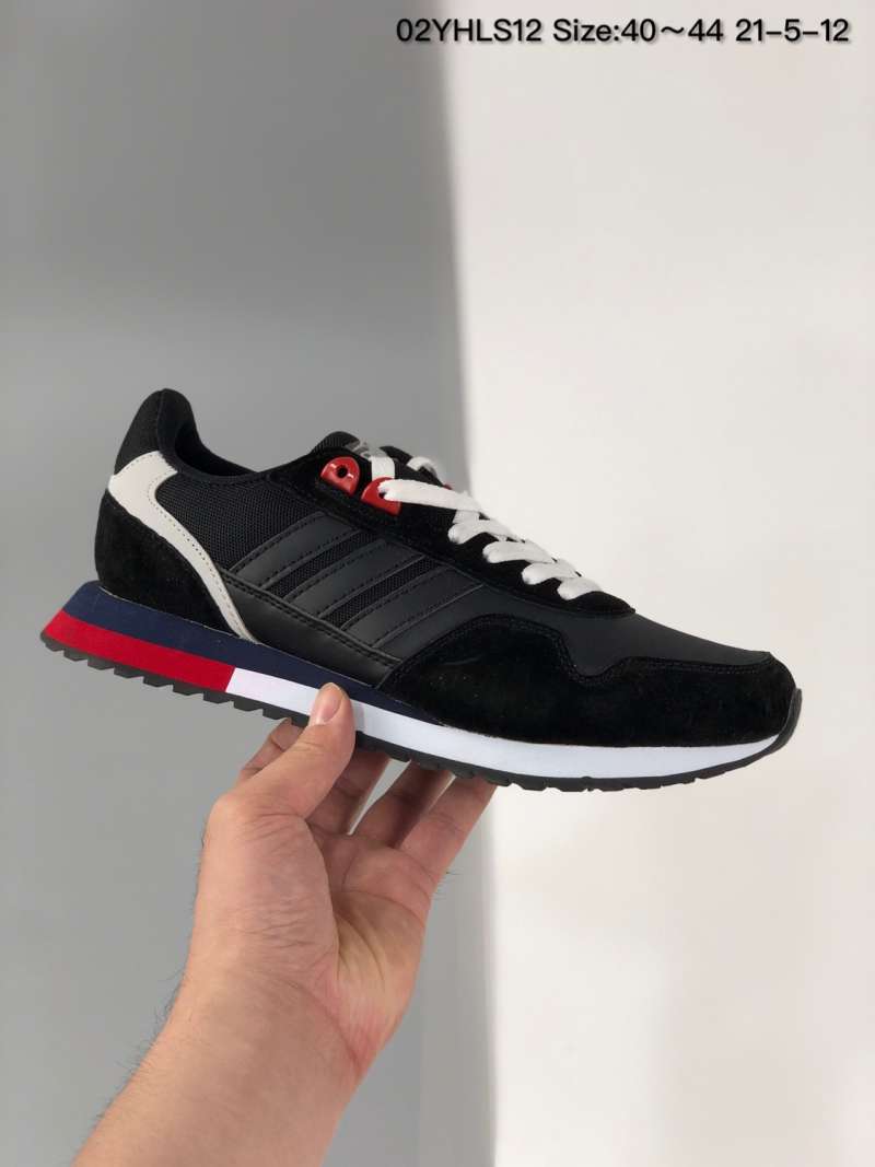 adidas 8k running sneaker