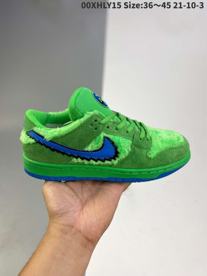 sb dunk three bears