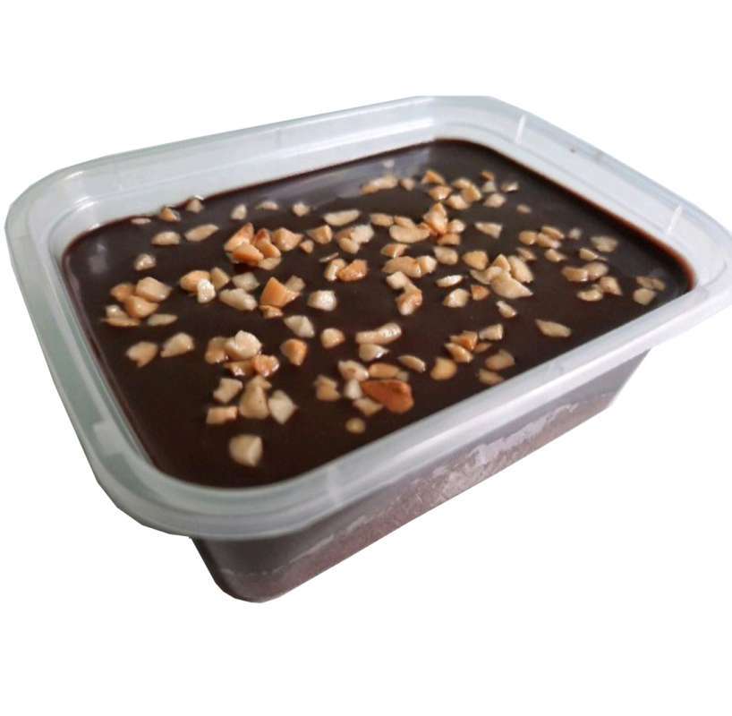 Promo LuluBolu Brownies Lumer Cup 200ml dengan topping Coklat Oreo