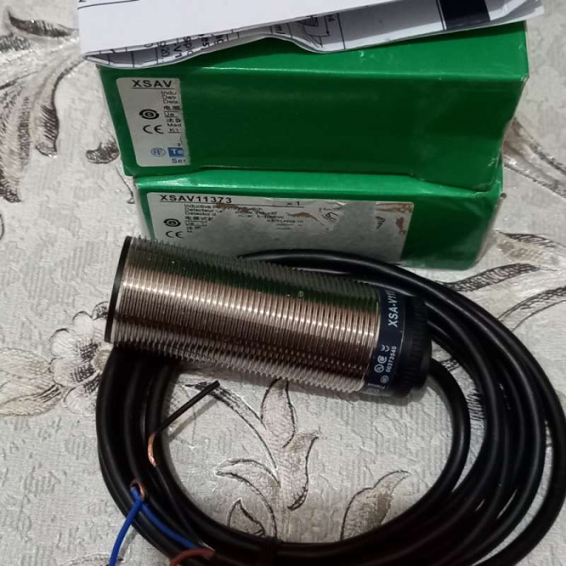 Promo XSAV11373 Telemecanique/Schneider Proximity Sensor Multivariasi