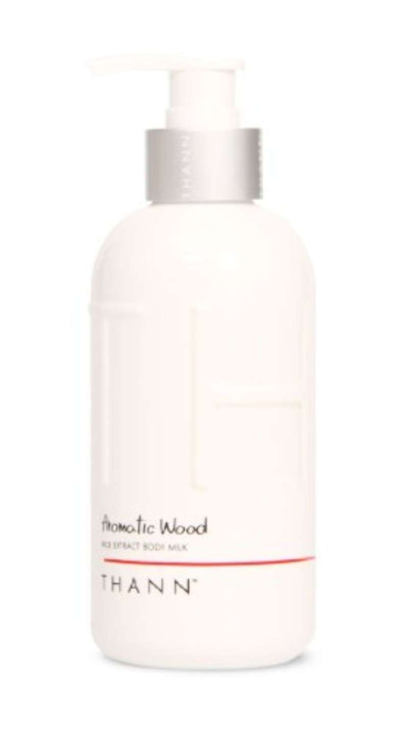 Promo THANN Aromatic Wood Rice Extract Body Milk (Body Lotion) 10.82 fl