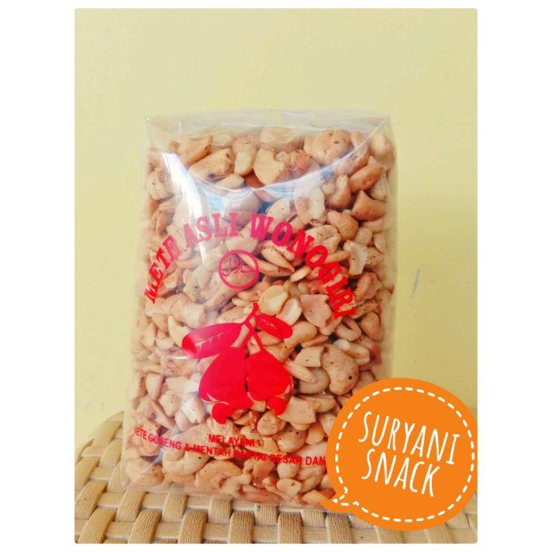 Promo Kacang mete patahan goreng gurih 500 gr di Seller Suryanisnack