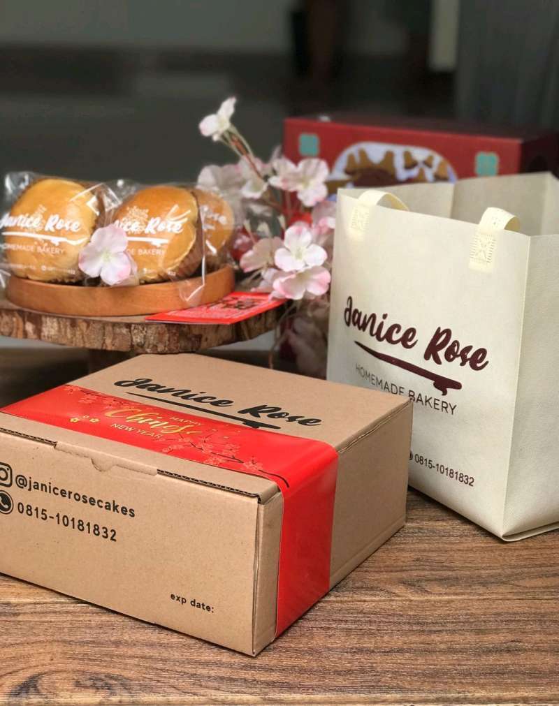 Jual chinese new year hampers - roti baso / baso mix / manis mix di ...