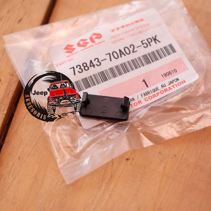 Jual Tutup Baut Panel Tengah Dashboard Jimny Katana di Seller Deni Jeep