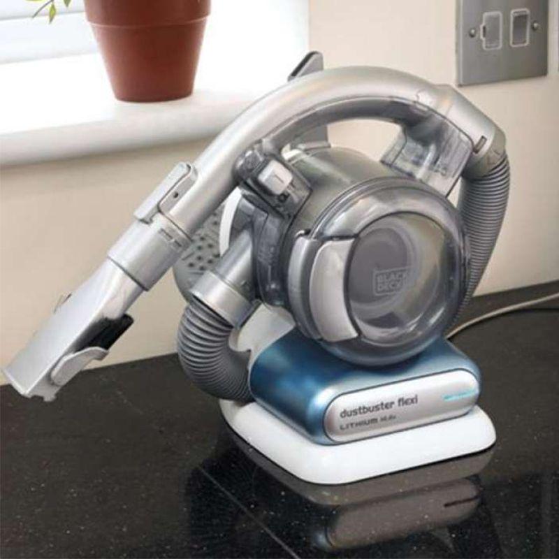 Black Decker Lithium Dustbuster Flexi PD1420LP Handstofzuiger, 14,4 V accu, met flexibele zuigslang, zak- en draadloos, 1 stofzuiger inclusief laadstation, pluizen- en haaropzetstuk Black Decker Lithium Dustbuster Flexi PD1420LP Handstofzuiger, 14,4 V accu, met flexibele zuigslang, zak- en draadloos, 1 stofzuiger inclusief laadstation, pluizen- en haaropzetstuk