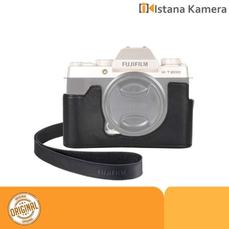 fujifilm xt200 full frame