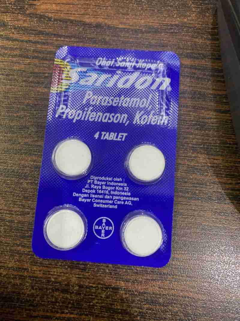 Jual Saridon Obat Sakit Kepala Parasetamol - 1 Papan 4 Tablet Di Seller ...