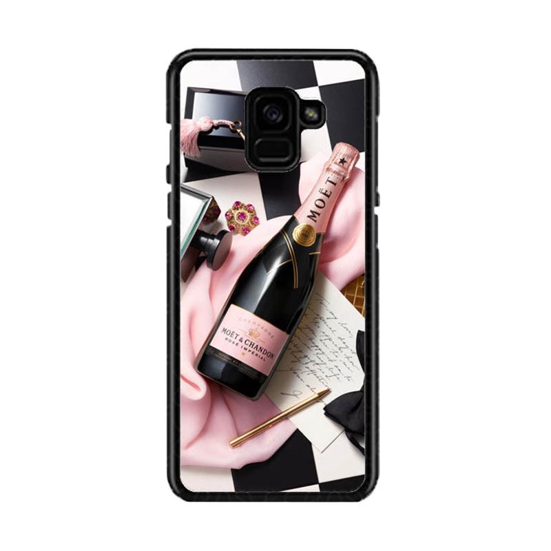 jual acc hp moet chandon goes gold w5319 custom casing jual acc hp moet chandon goes gold w5319 custom casing