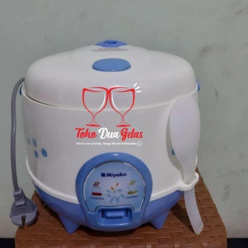 Jual Miyako Rice Cooker Miyako Mini 1.2 Liter 3 in 1 MCM 612 Ori di