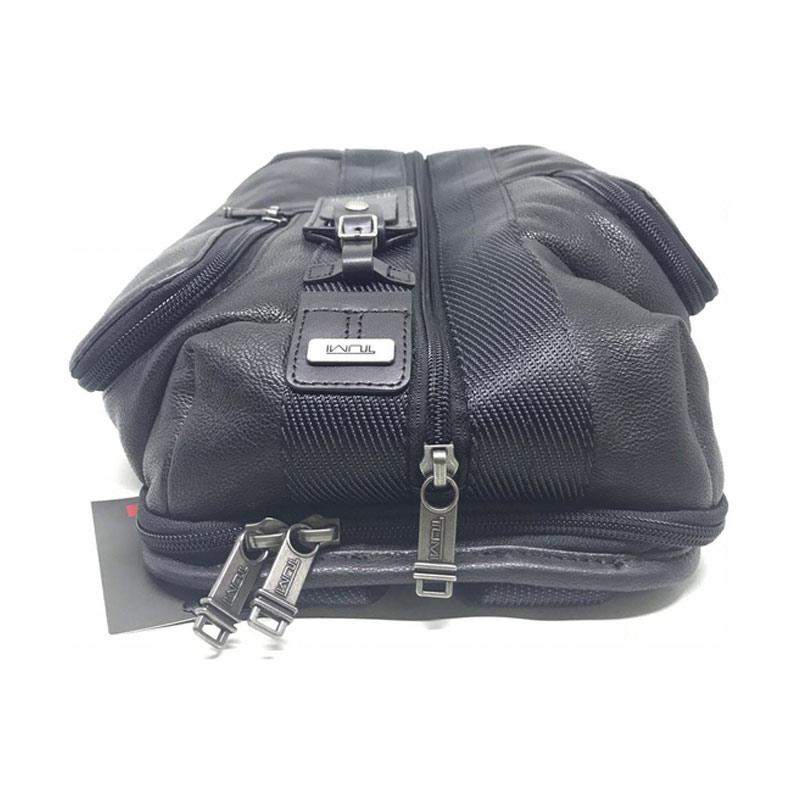 Jual TUMI Fremont Higgins Leather Sling Bag Pria Online
