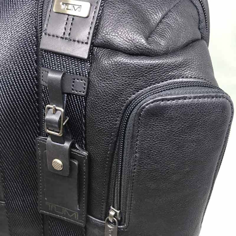 Jual TUMI Fremont Higgins Leather Sling Bag Pria Online