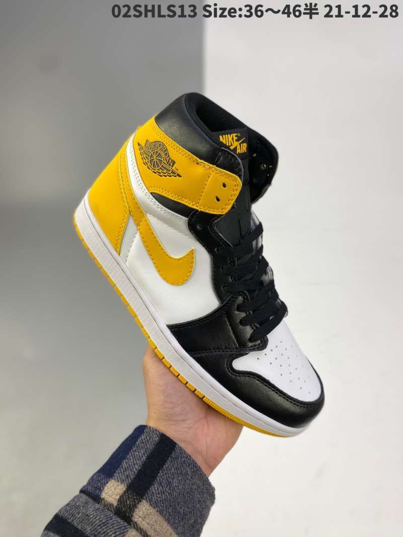 aj1 top