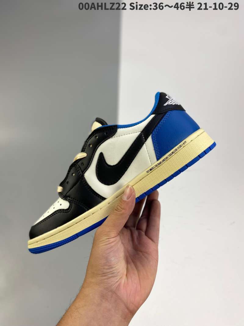 travis scott shoes glow in the dark