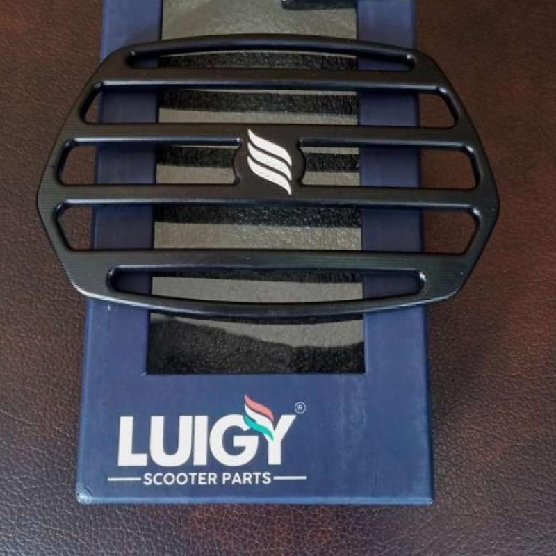 Promo Grill Headlamp Luigy Black Vespa Sprint Diskon 13 di Seller