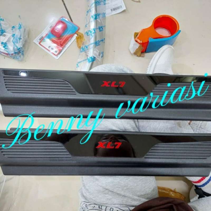 Jual Sillplate Sill Plate Samping Xl7 Xl 7 Exclusive Tulisan Merah Di