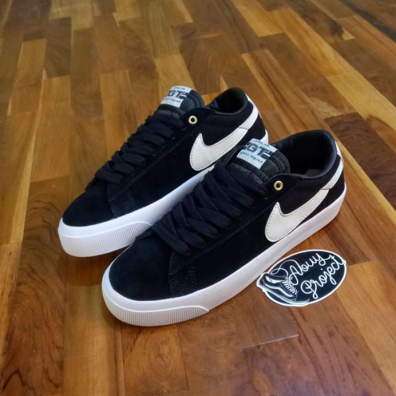 nike blazer low gt black