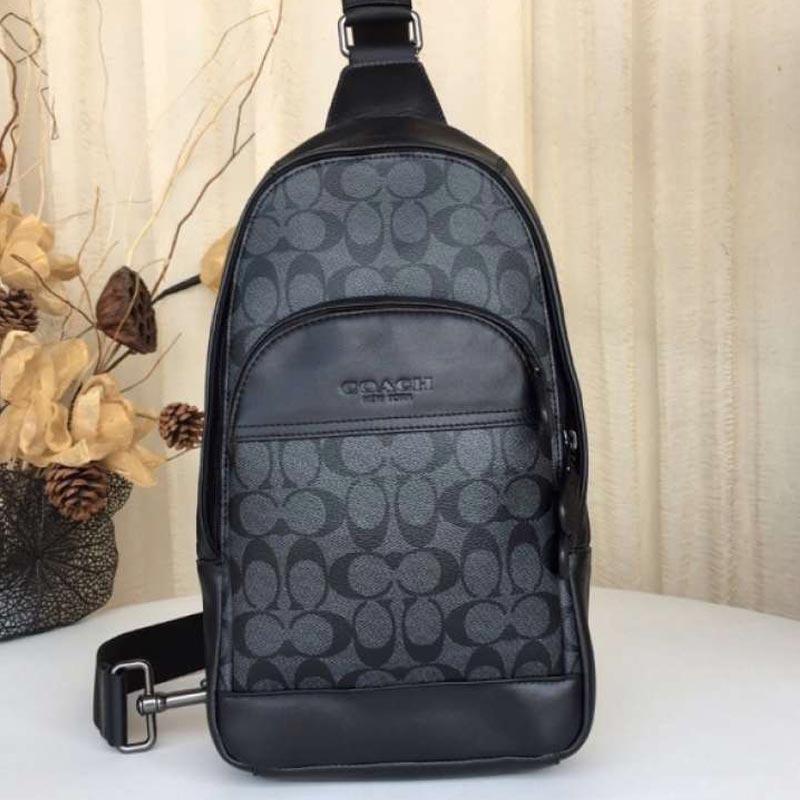 Promo Coach Charles Pack in Signature Canvas Sling Bag Pria Black