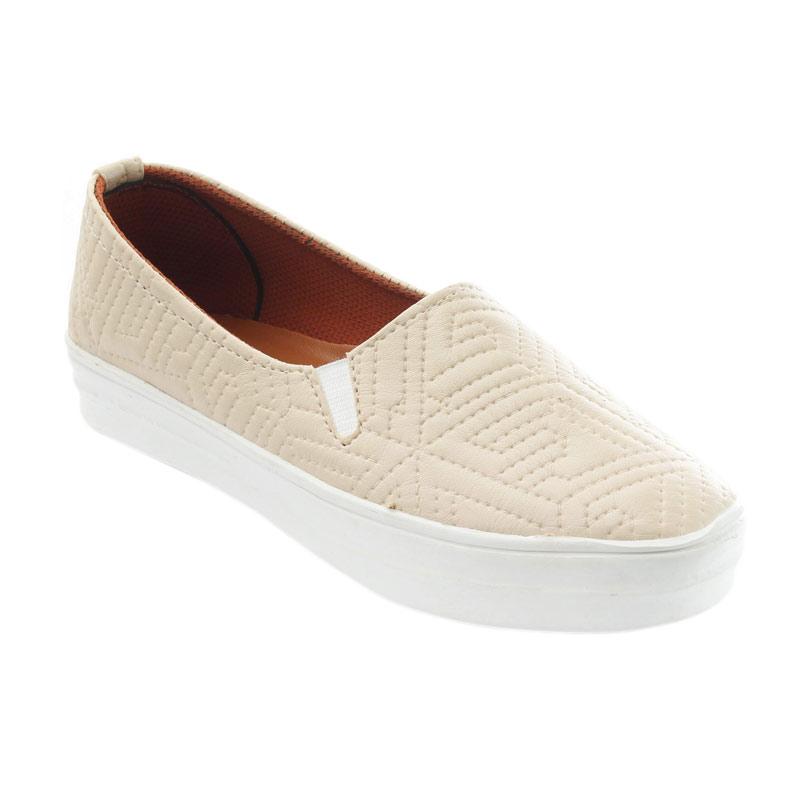 Jual Yutaka Slip on Sepatu Wanita - Cream Online - Harga