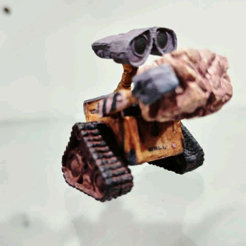 Jual mainan action figure Wall e statue wall e movie tinggi sekitar 1