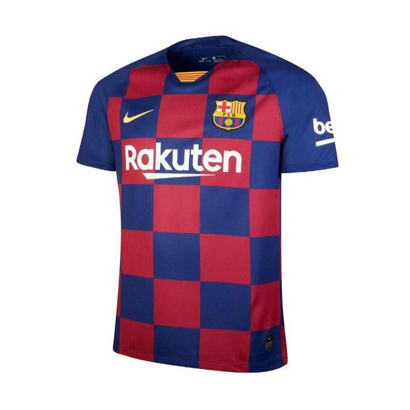 Deretan Baju Bola Barcelona  Yang Wajib Kamu Koleksi 