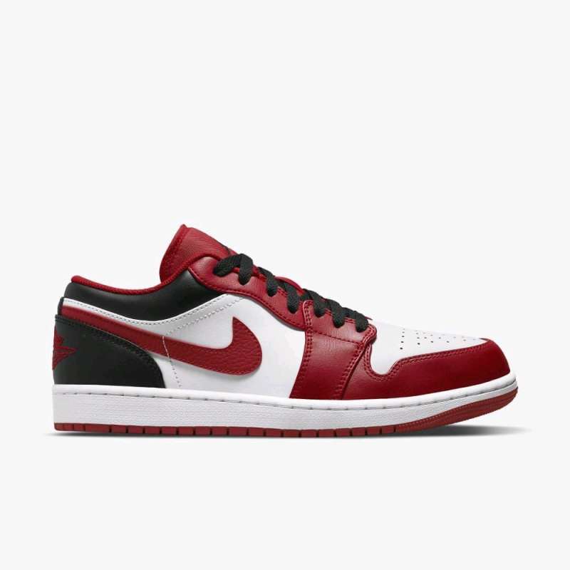jordan 1 low bulls