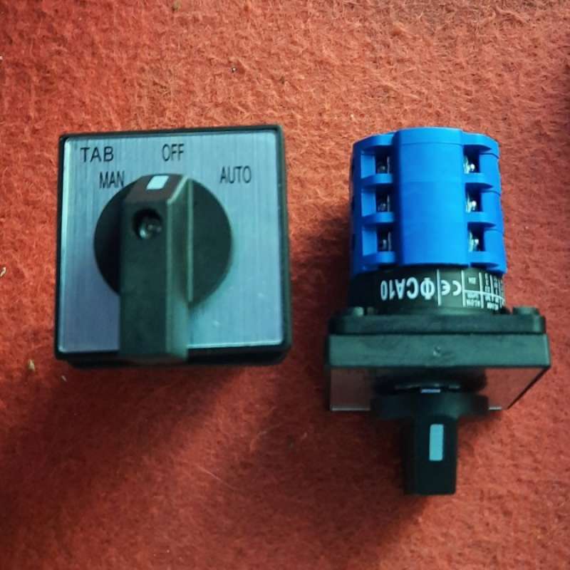 Promo Selector Switch Auto Off Manual 3 Posisi AOM 3 Pole 20A 220V