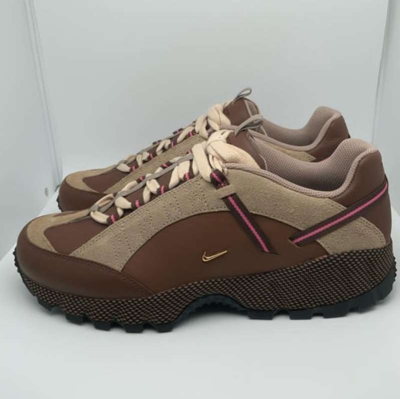 Jual Nike Air Humara LX x Jacquemus Ale Brown Gold (W) white sail di