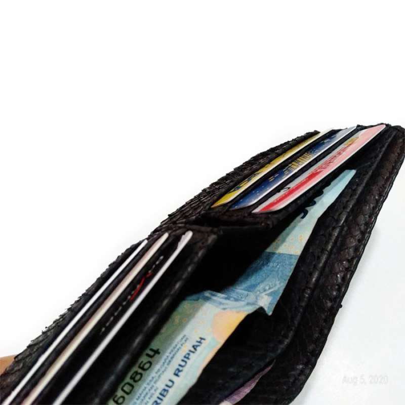Jual Whiteblue Dompet Pria Kulit Asli Ular Phyton GARANSI