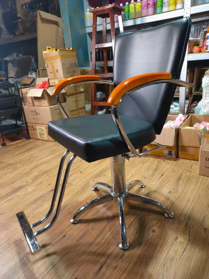 Jual KURSI SALON IMPOR/KURSI KERJA SALON/KURSI SALON HIDROLIK di Seller