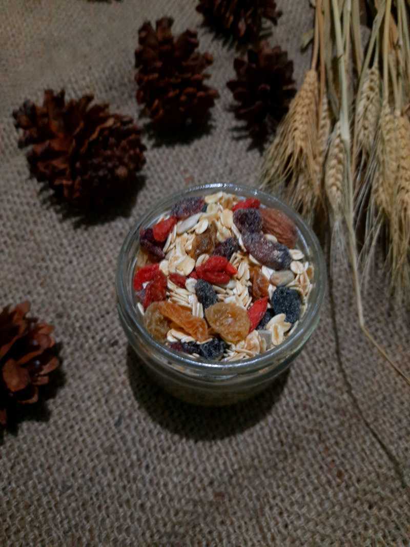 Jual muesli dried fruit 500 gram (beli 1 gratis 1 jadi 1kg) di Seller Rumah.ime Cibuntu, Kota