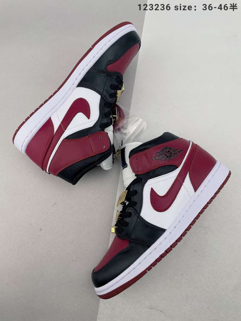 air jordan 1 mid 35th anniversary