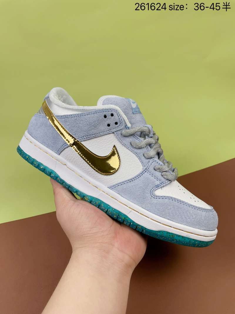 dunk low snow